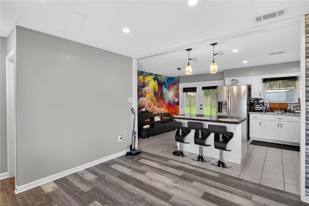 302 Larbre Road