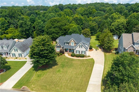 Homes For Sale - 116 Royal Oaks Drive<br/> Canton, GA 30115