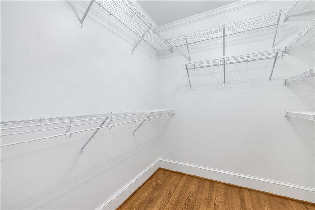 Martin Manor - Residential