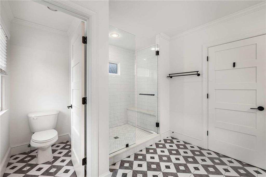 Martin Manor - Residential