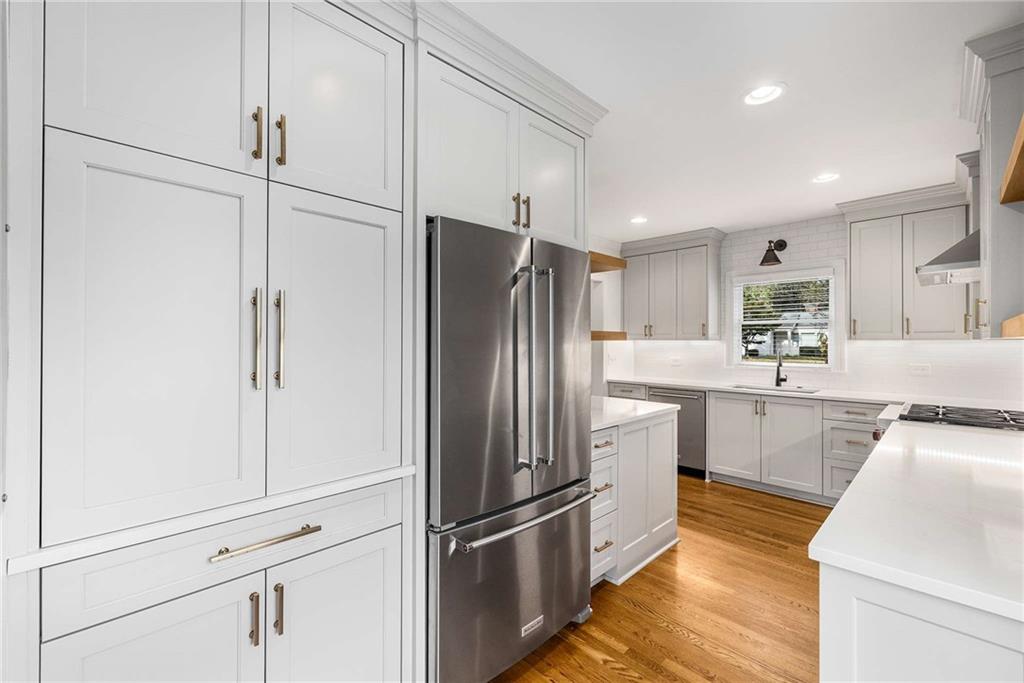 Martin Manor - Residential