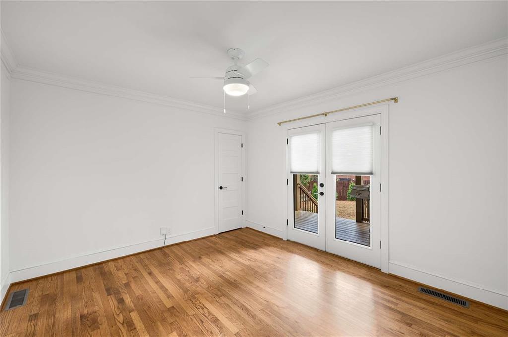 Martin Manor - Residential