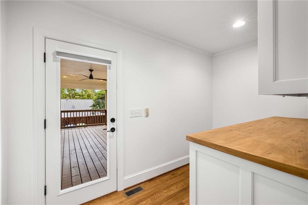 Martin Manor - Residential