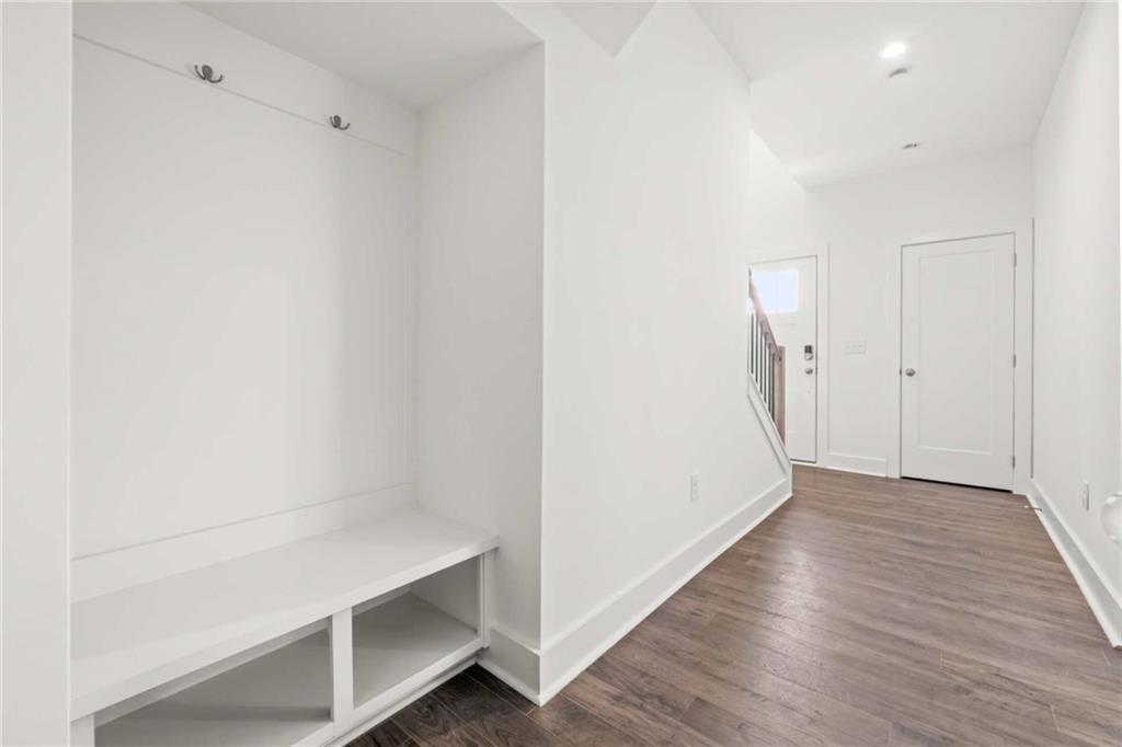 3437 Catalan Alley