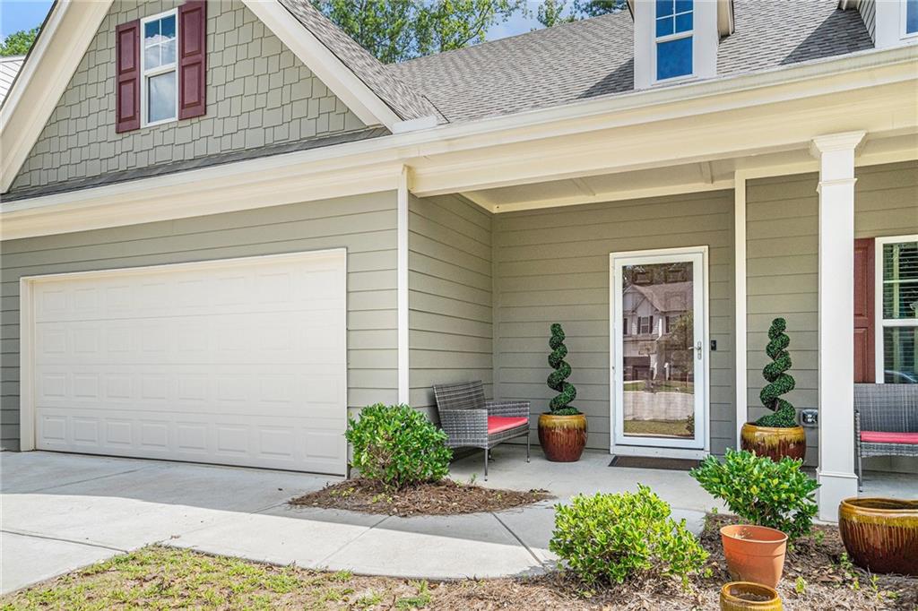 853 Brown Thrasher Way