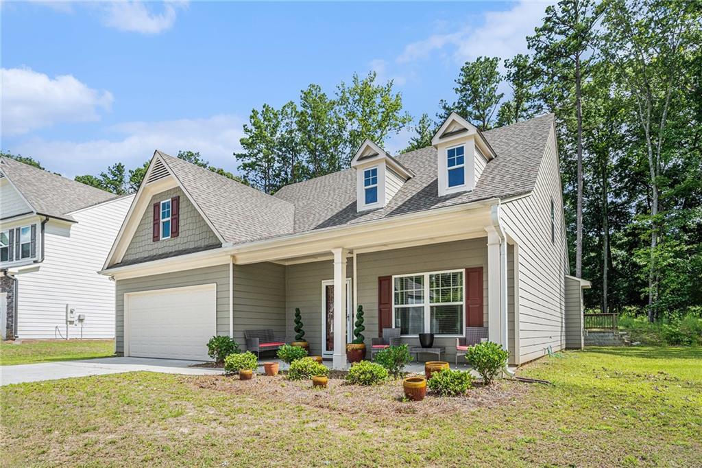 853 Brown Thrasher Way