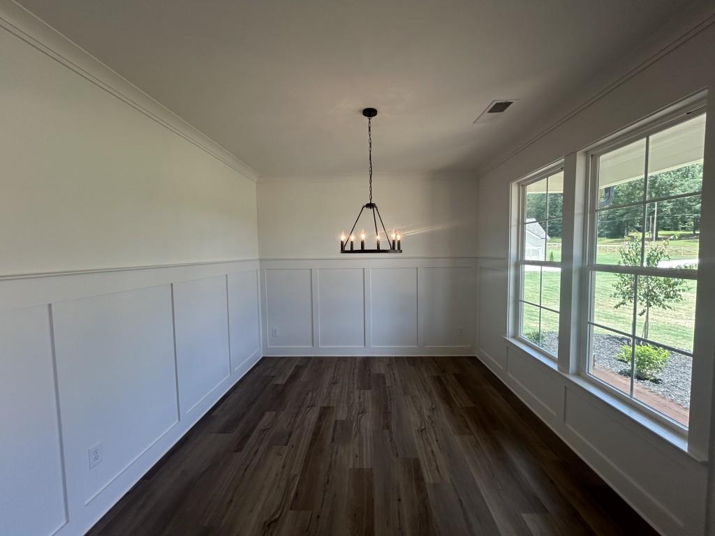 1269 PJ East Road