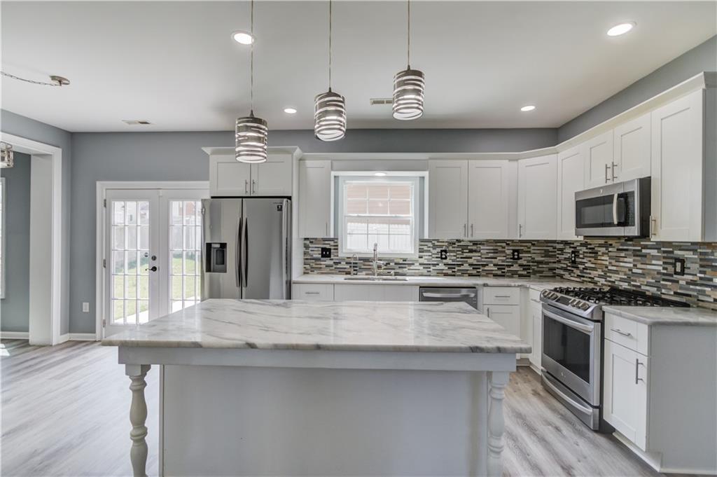1043 Lexus Drive, Lawrenceville, Georgia image 11