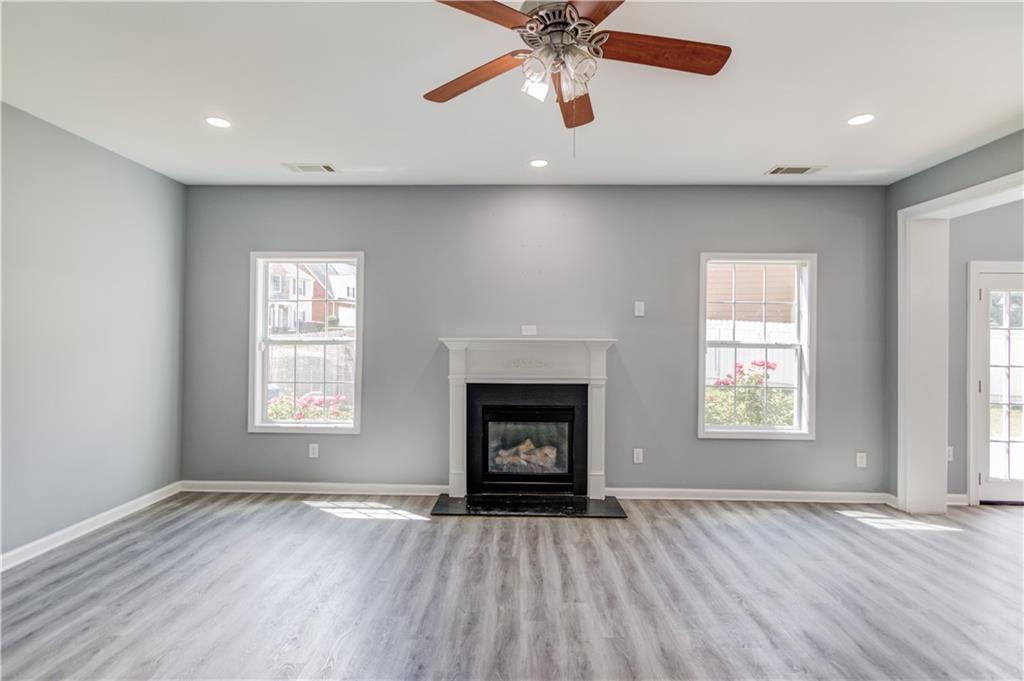 1043 Lexus Drive, Lawrenceville, Georgia image 19