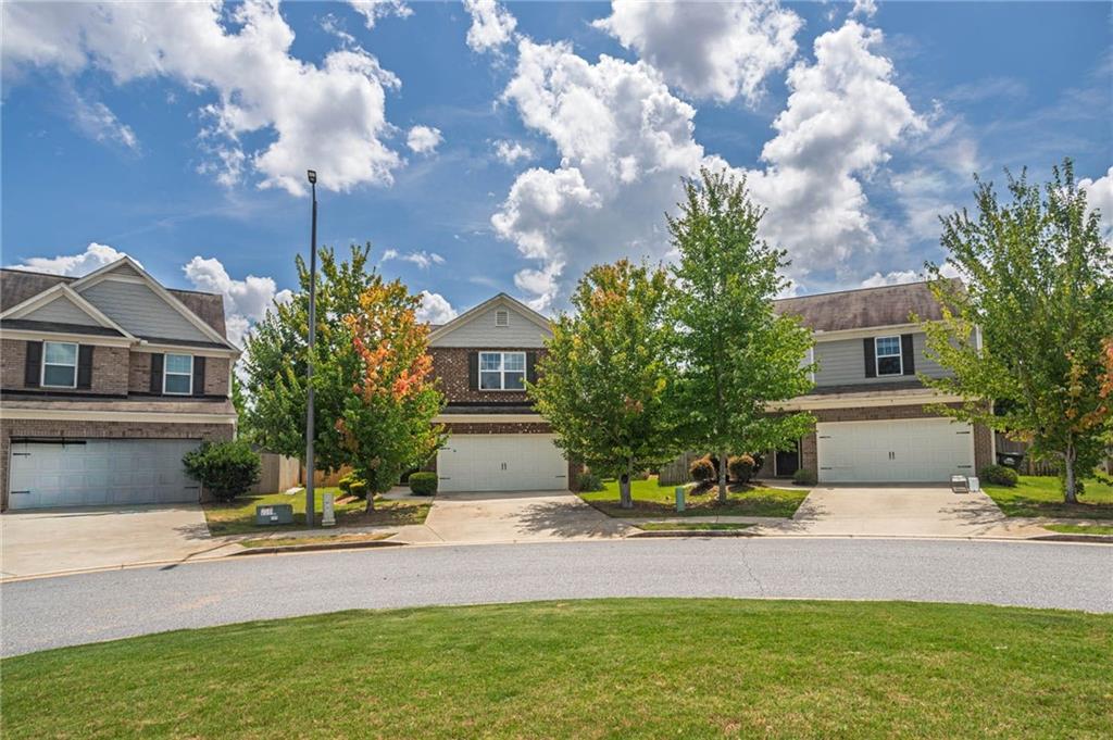 460 Meadowbend Circle