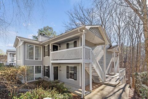 Photo of 1207 Vicksburg Place, Sandy Springs, GA 30350 (MLS # 7704744)