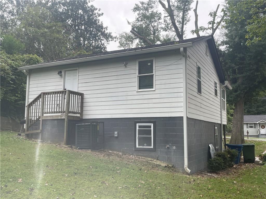 2343 Carver Drive NW