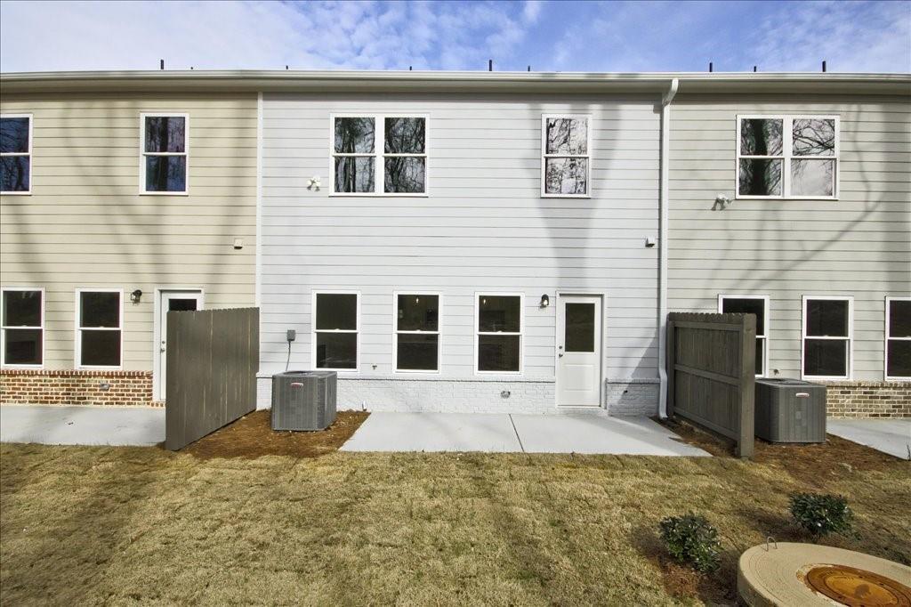 4527 Moray Drive, Mableton, Georgia image 32