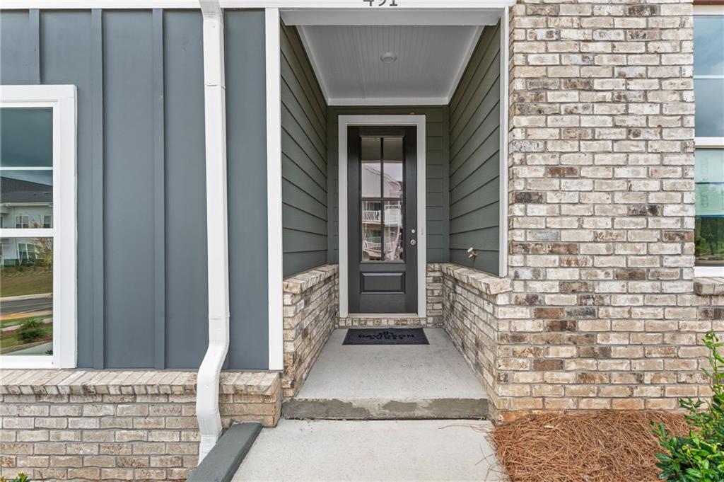 479 Crown Drive