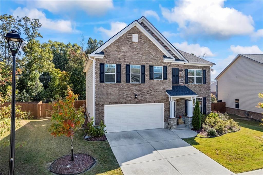 529 Azalea Bloom Drive, Loganville, Georgia image 2