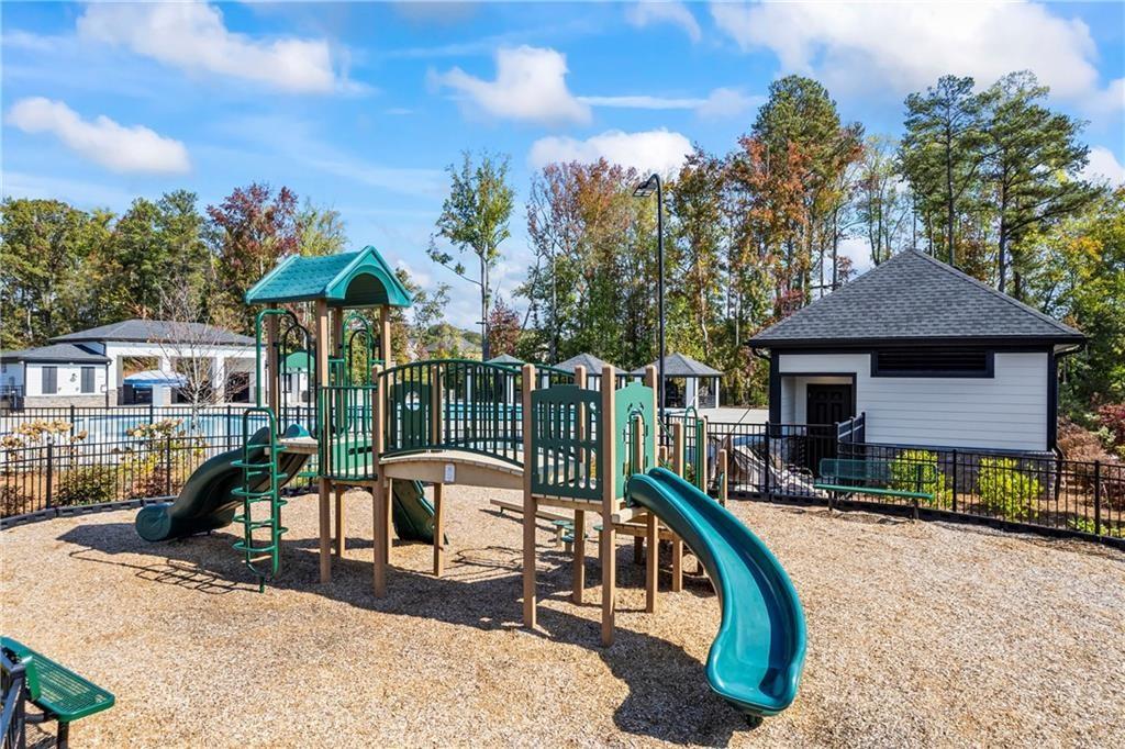 529 Azalea Bloom Drive, Loganville, Georgia image 43