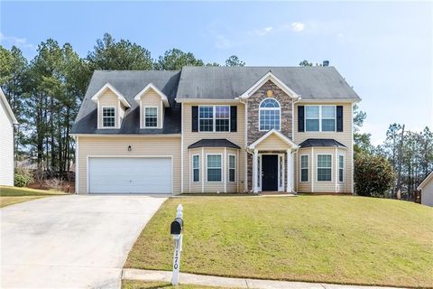 Homes For Sale - 170 Queensland Lane<br/> Covington, GA 30016