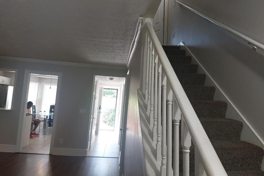 281 Shaded Oaks Lane SE