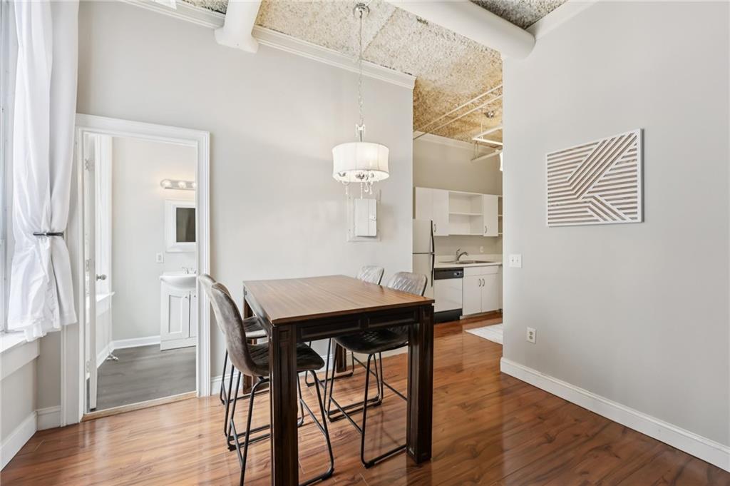 20 Marietta Street NW 17F