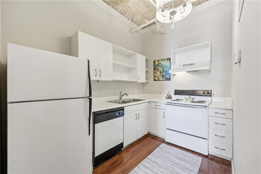 20 Marietta Street NW 17F