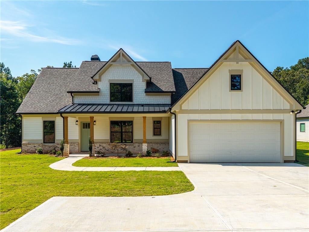 953 Roundtop Road
