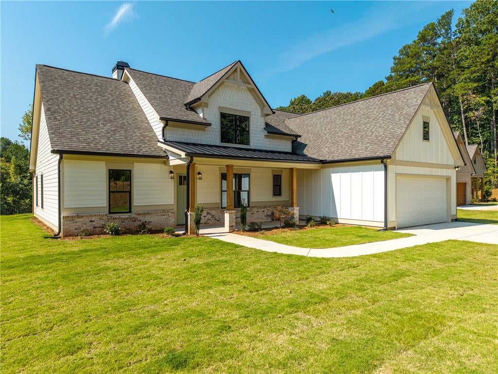 953 Roundtop Road