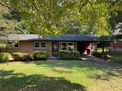 Homes For Sale - 1108 Indale Place<br/> Atlanta, GA 30310
