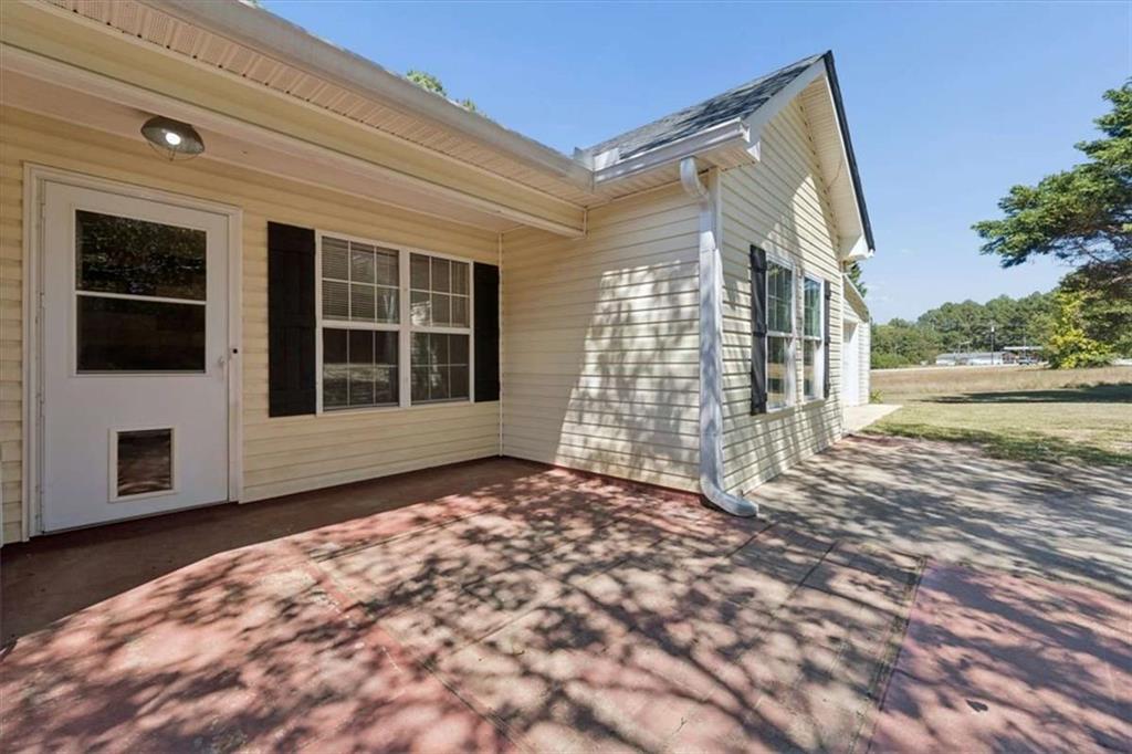 1038 Little River Road