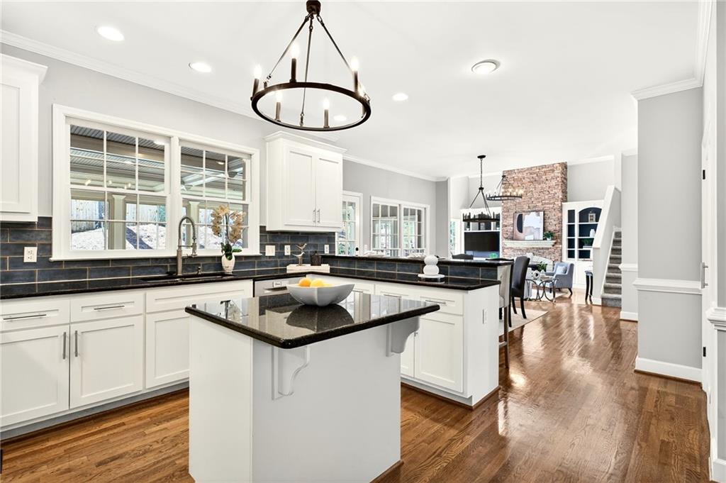 620 Lake Medlock Court