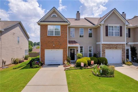 176 Oak Green Drive Lawrenceville GA 30044