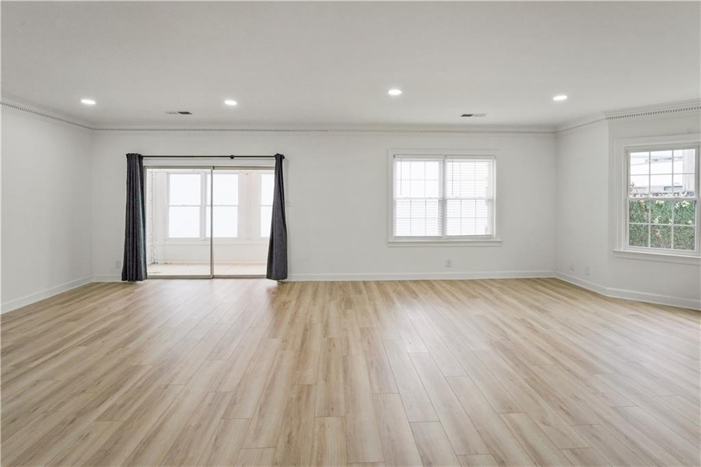 3649 Peachtree Road NE 305
