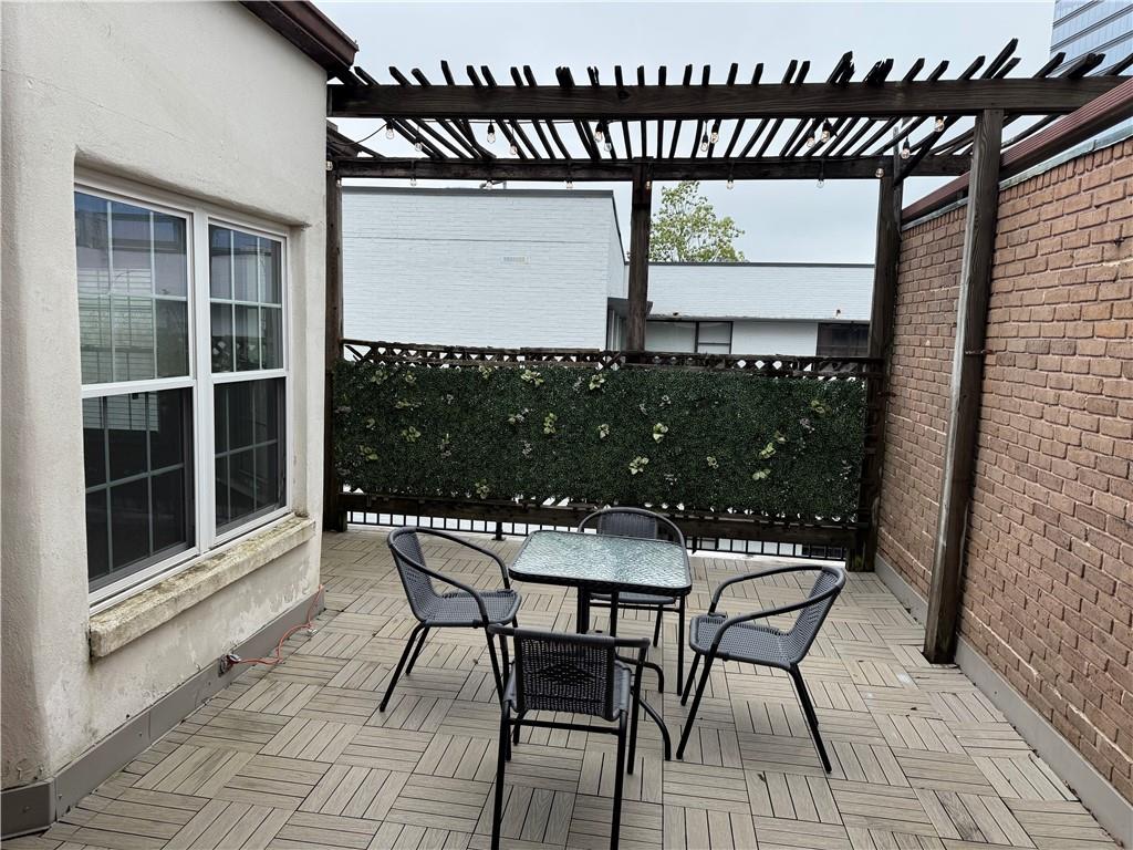 3649 Peachtree Road NE 305
