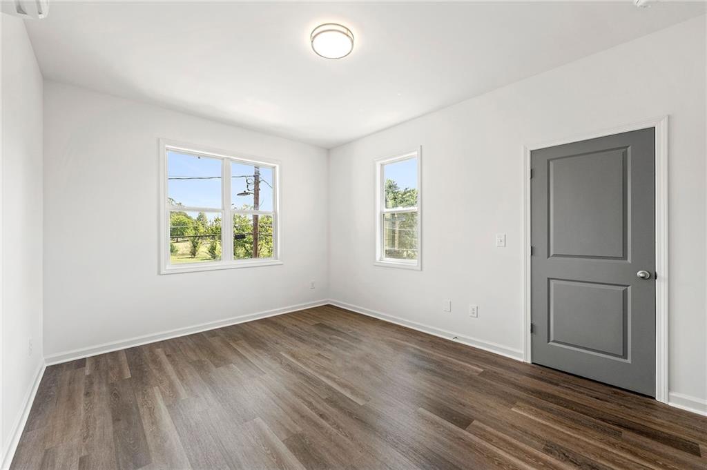 585 Ira Street, Atlanta, Georgia image 17