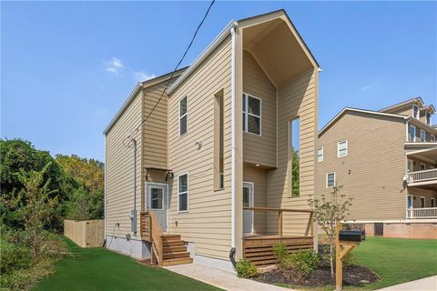 585 IRA Street SW Atlanta GA 30312