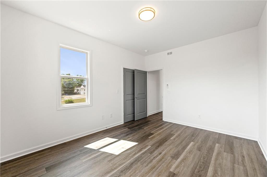 585 Ira Street, Atlanta, Georgia image 16
