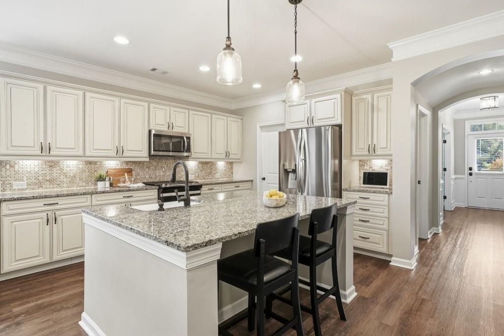 Claremore Manor - Residential