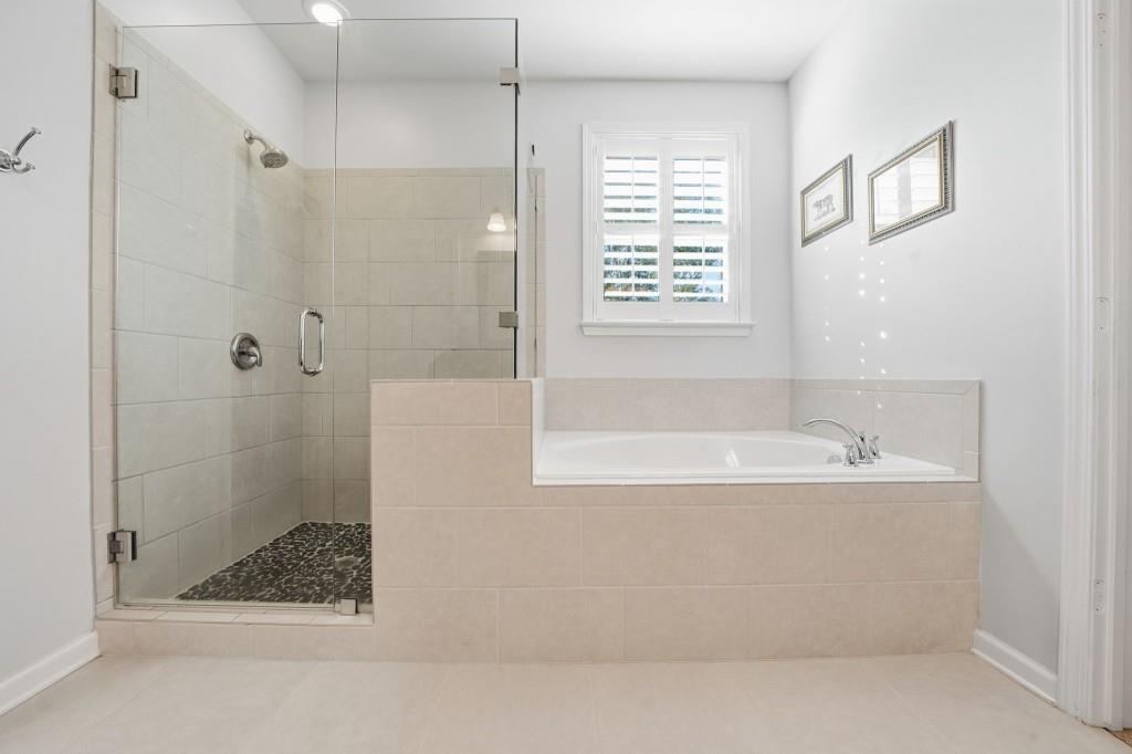 Claremore Manor - Residential