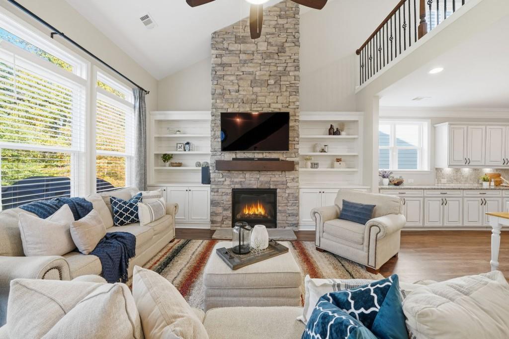 Claremore Manor - Residential