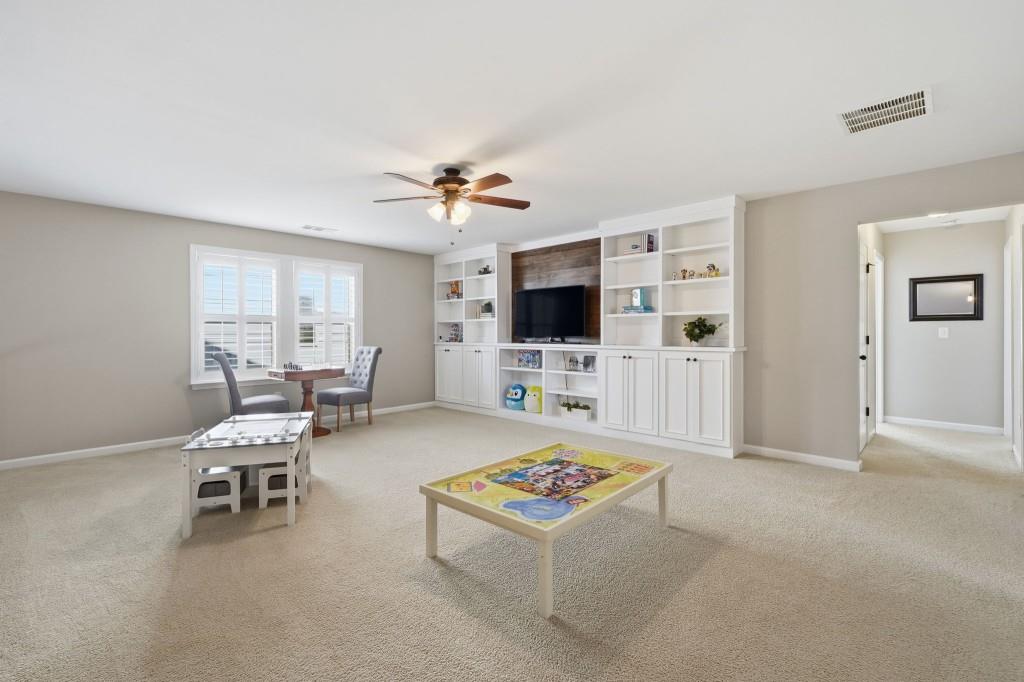 Claremore Manor - Residential