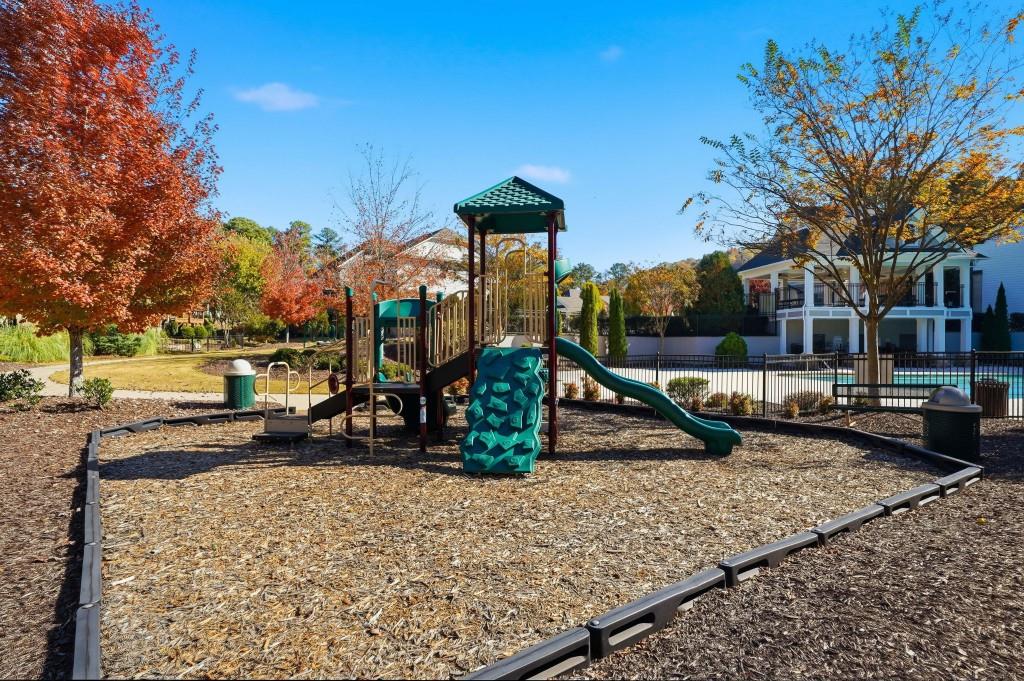 Claremore Manor - Residential