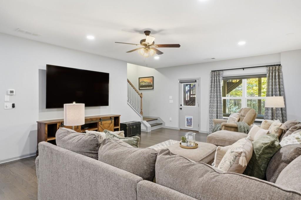 Claremore Manor - Residential