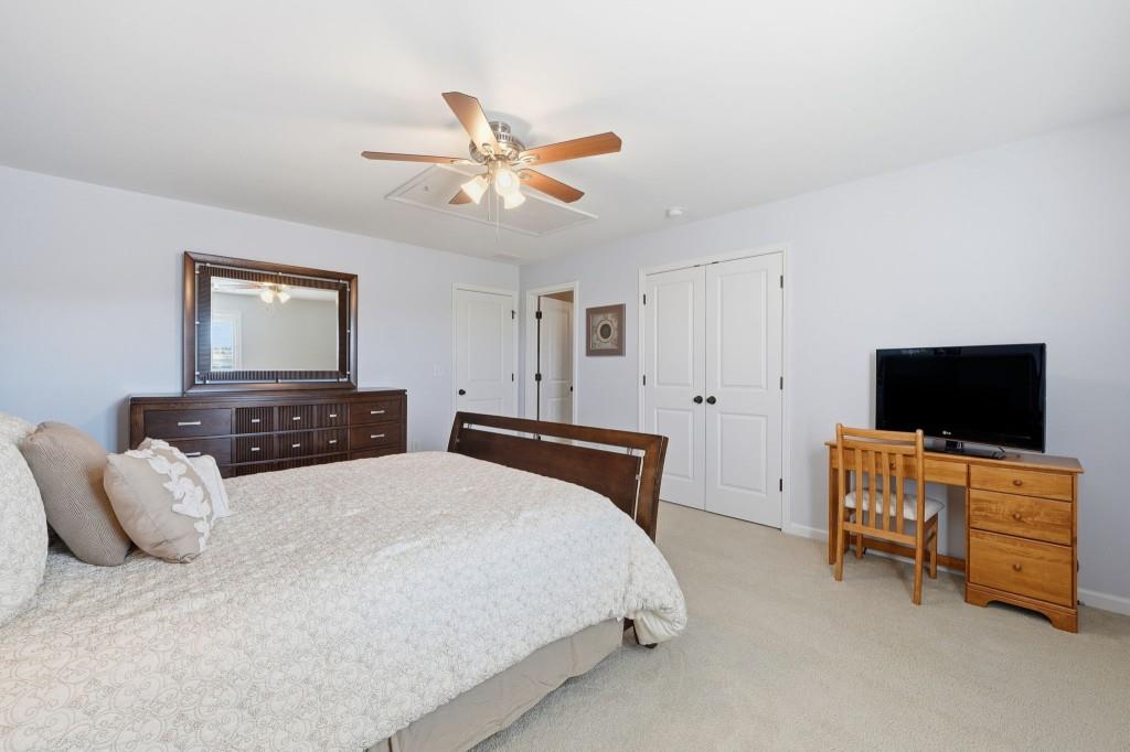 Claremore Manor - Residential