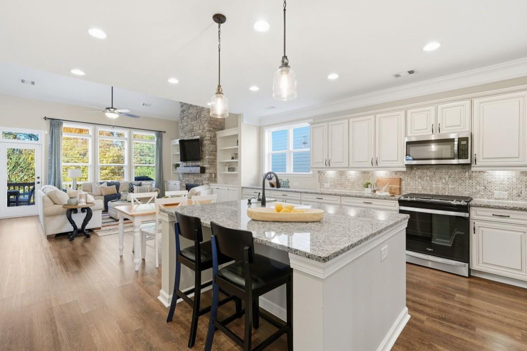 Claremore Manor - Residential