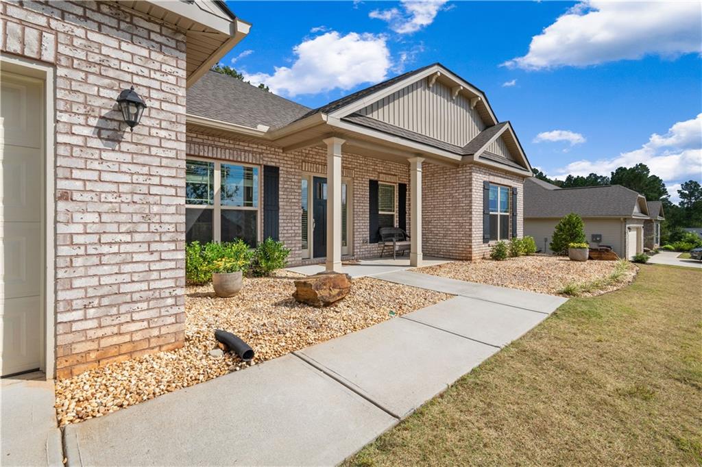 320 Bonnie Sue Drive