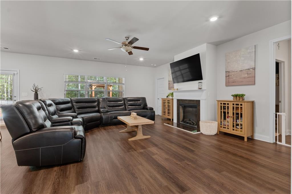 320 Bonnie Sue Drive