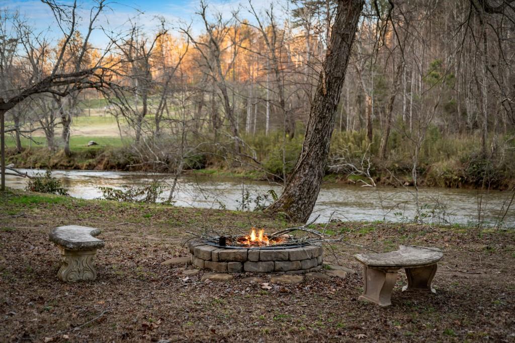 351 Toccoa Preserve Lane