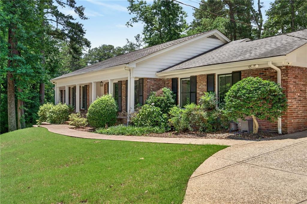 2085 Mount Paran Road NW