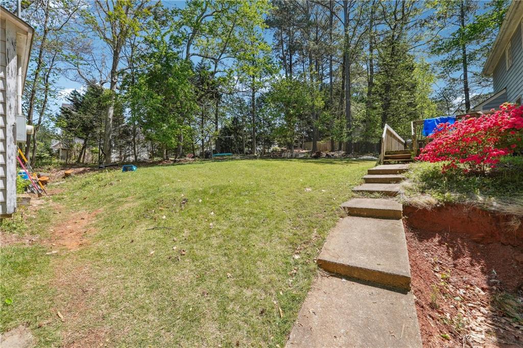 1366 Maple Ridge Drive, Suwanee, Georgia image 21