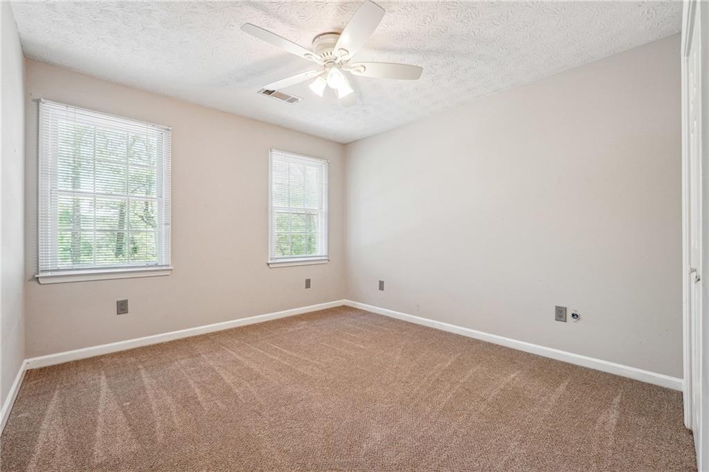 1366 Maple Ridge Drive, Suwanee, Georgia image 12