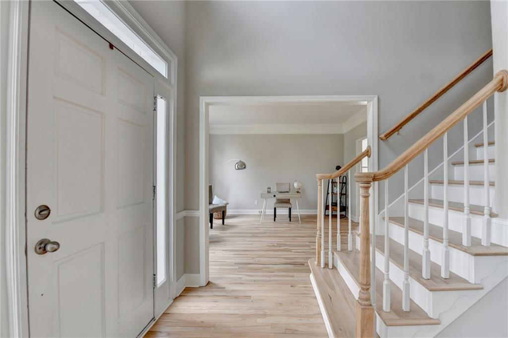 3056 Oak Hampton Court